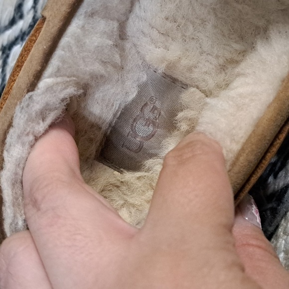 UGG LEATHER LOAFER IN TAN - Picture 7 of 11